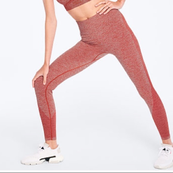 Victoria Secret Seamless Workout Leggings 🏋️♀️ - Picture 2 of 3